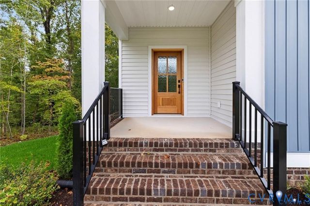 8201 McKibben Dr, Chesterfield, VA 23838