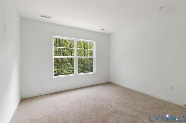 8201 McKibben Dr, Chesterfield, VA 23838