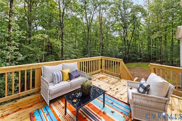 8201 McKibben Dr, Chesterfield, VA 23838