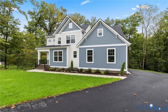 8201 McKibben Dr, Chesterfield, VA 23838