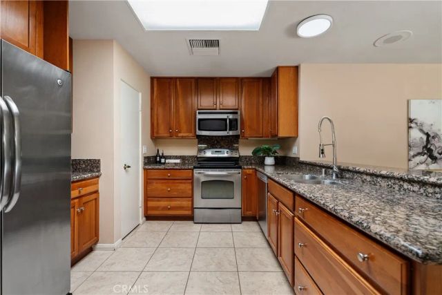 145 Columbia Drive, Rancho Mirage, CA 92270