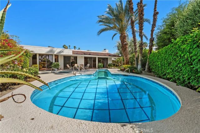 145 Columbia Drive, Rancho Mirage, CA 92270