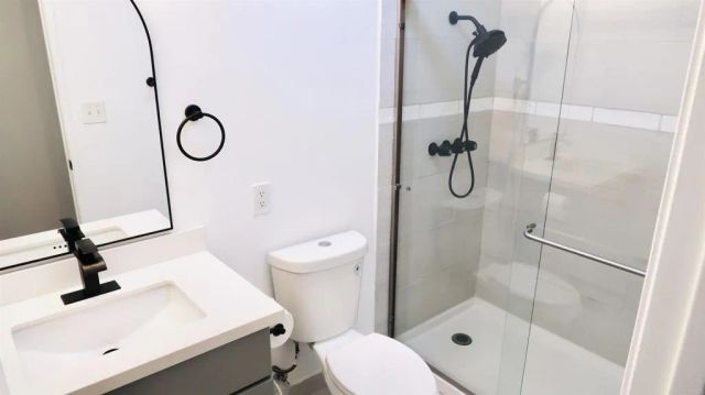 2801 College Blvd, Oceanside, CA 92056