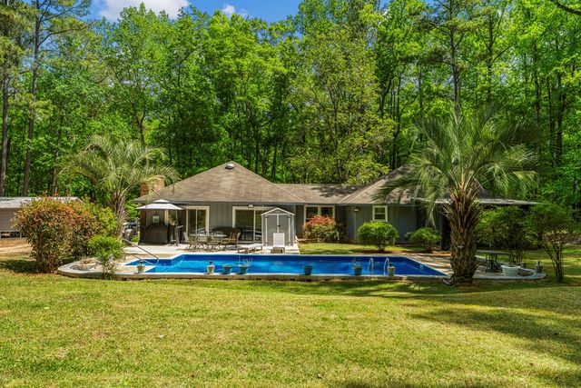 776 Grey Smoke Loop, Cataula, GA 31804