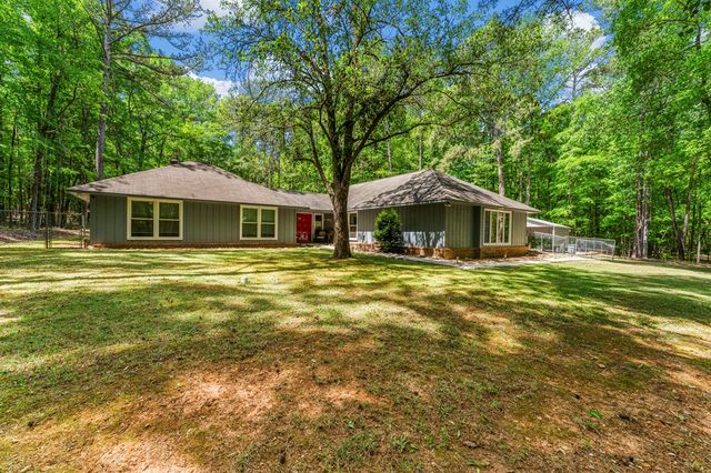 776 Grey Smoke Loop, Cataula, GA 31804