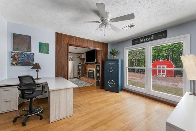 776 Grey Smoke Loop, Cataula, GA 31804