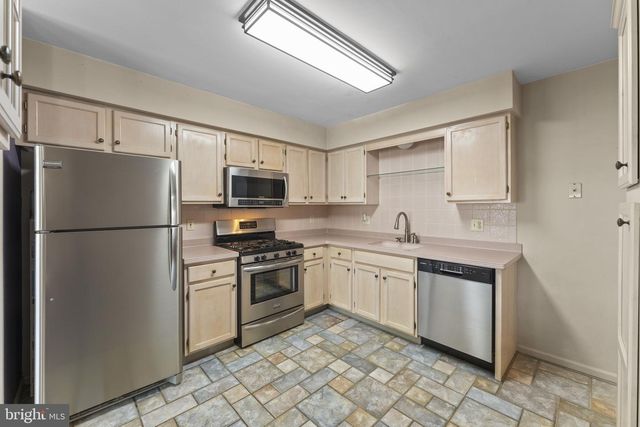 1171 HILL RD, Lansdale, PA 19446