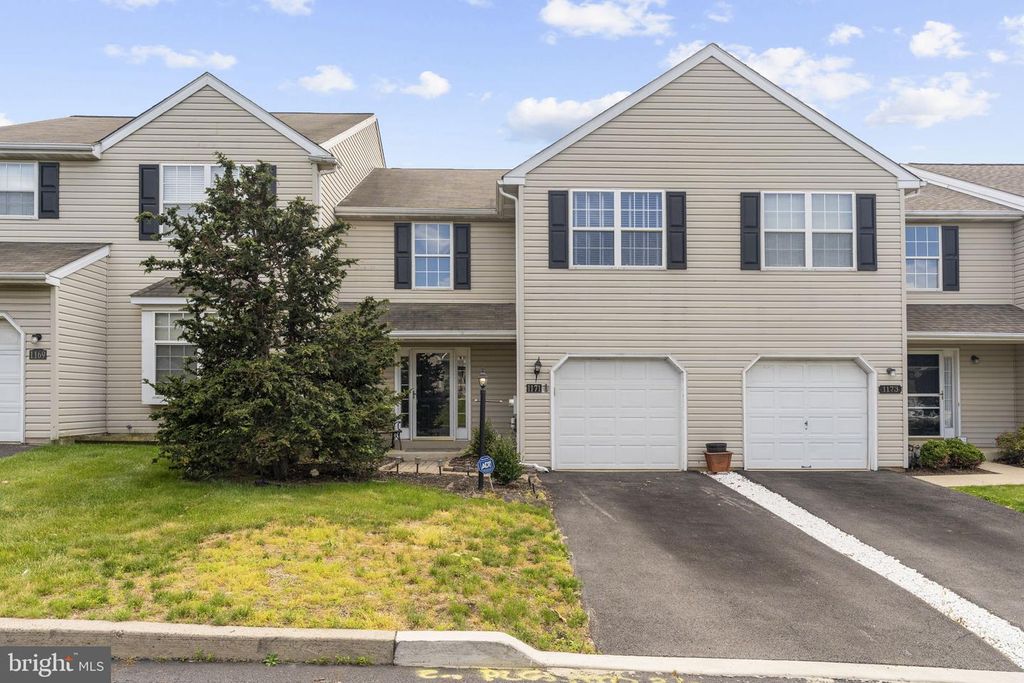 1171 HILL RD, Lansdale, PA 19446