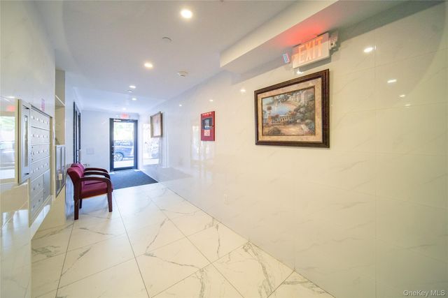 14610 35 Avenue 4B, Flushing, NY 11354