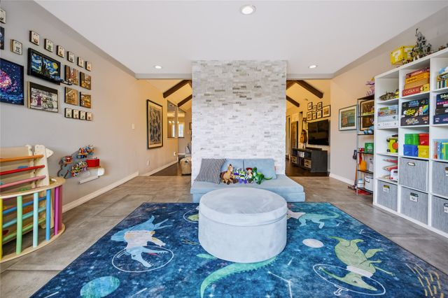 6605 Fernshaw Drive, Dallas, TX 75248