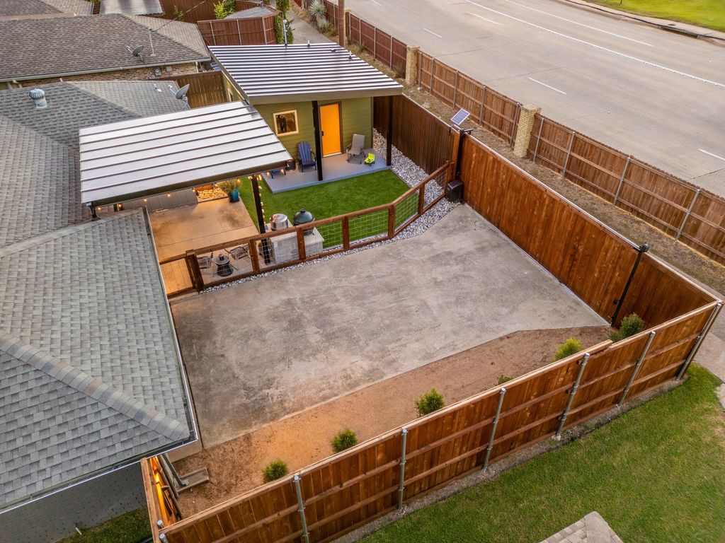 6605 Fernshaw Drive, Dallas, TX 75248