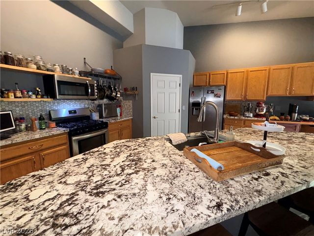 6163 Bayard Street, Las Vegas, NV 89148