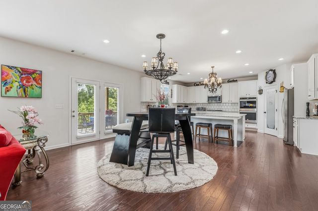 7905 Brewton Creek Drive, Cumming, GA 30028