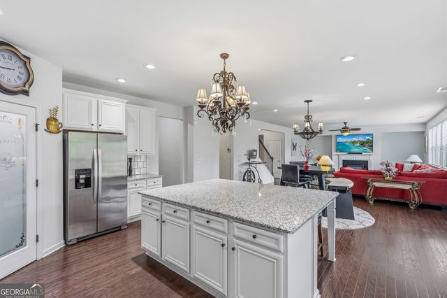 7905 Brewton Creek Drive, Cumming, GA 30028