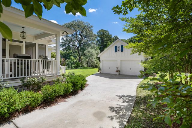 3426 Acorn Drop Lane, Johns Island, SC 29455