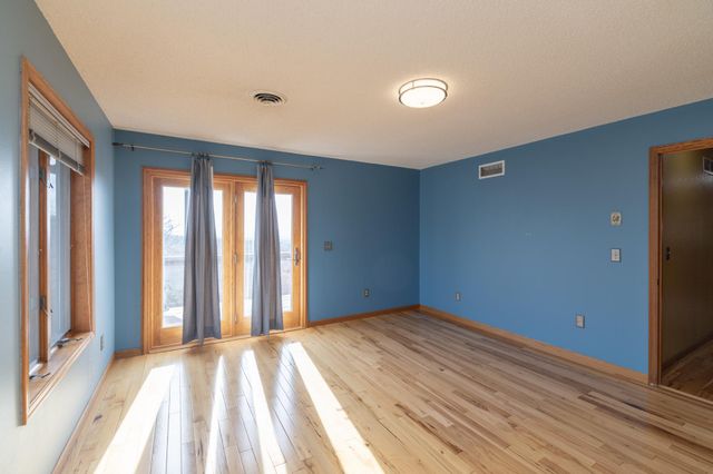 W12041 497th Avenue, Prescott, WI 54021