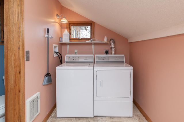 W12041 497th Avenue, Prescott, WI 54021