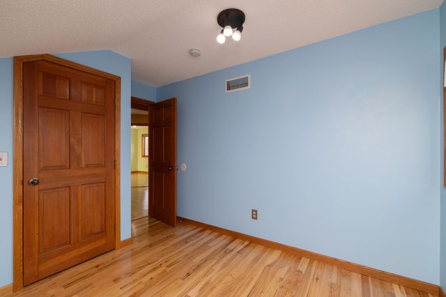 W12041 497th Avenue, Prescott, WI 54021