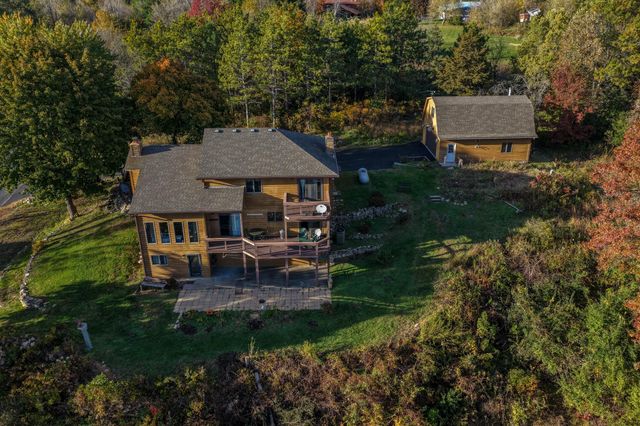 W12041 497th Avenue, Prescott, WI 54021