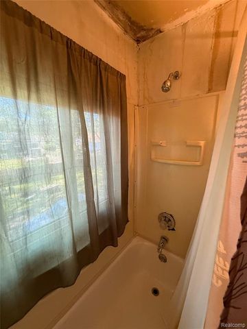 19335 Ryan Road, Detroit, MI 48234