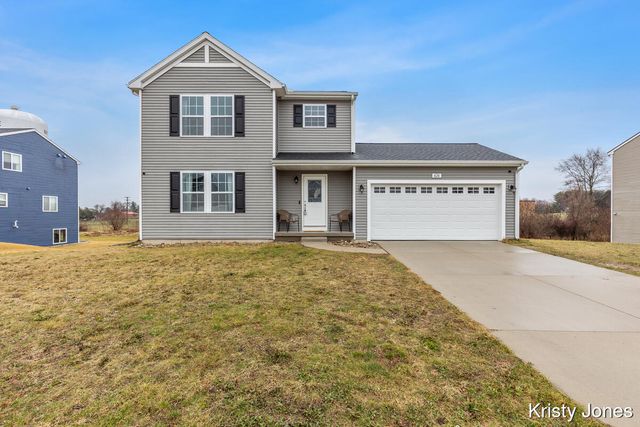 426 Oak View Drive, Middleville Vlg, MI 49333