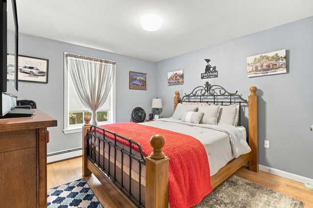 24 Garland Road, Nottingham, NH 03290