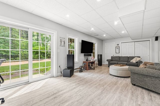 295 Branch St, Mansfield, MA 02048
