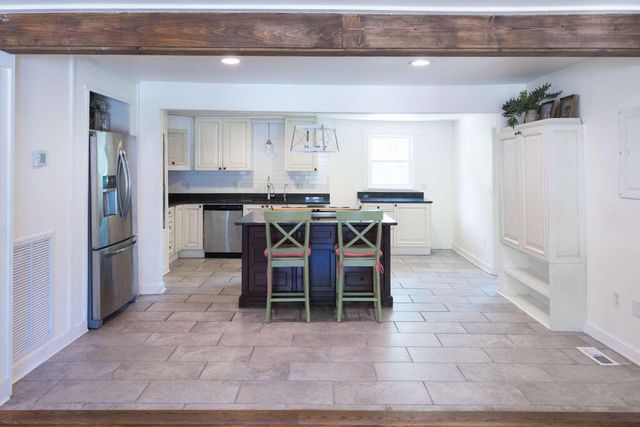 1519 Westway Drive, Charleston, SC 29412