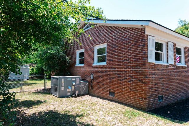 1519 Westway Drive, Charleston, SC 29412