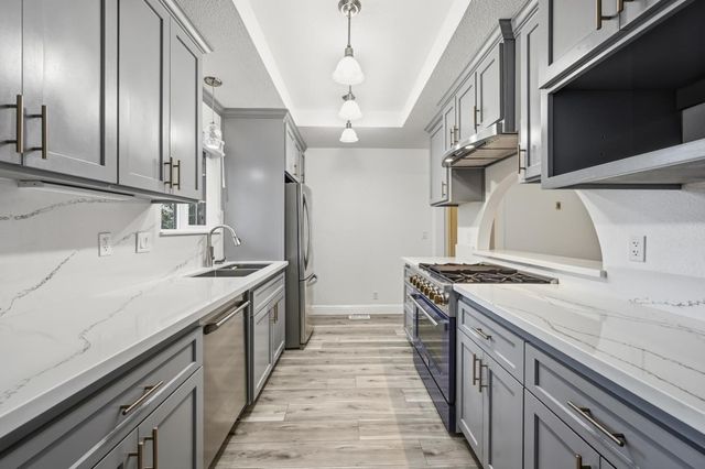 14135 lodgepole Dr, Penn Valley, CA 95946