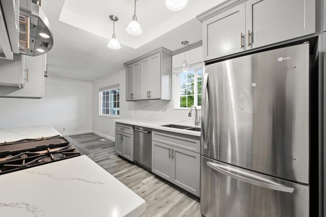 14135 lodgepole Dr, Penn Valley, CA 95946