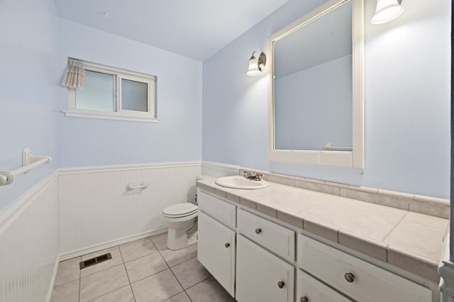 14135 lodgepole Dr, Penn Valley, CA 95946
