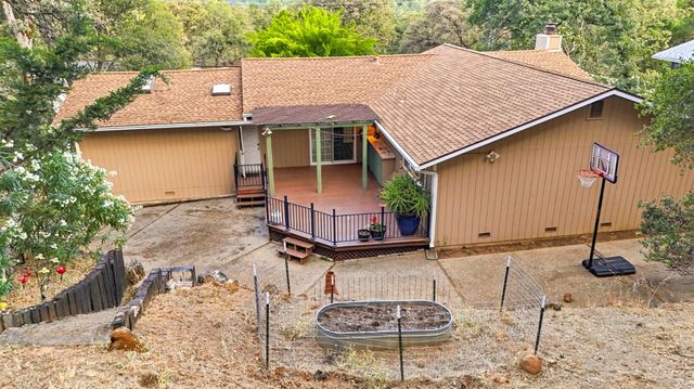 14135 lodgepole Dr, Penn Valley, CA 95946