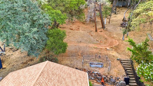 14135 lodgepole Dr, Penn Valley, CA 95946