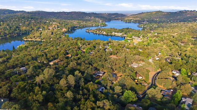 14135 lodgepole Dr, Penn Valley, CA 95946