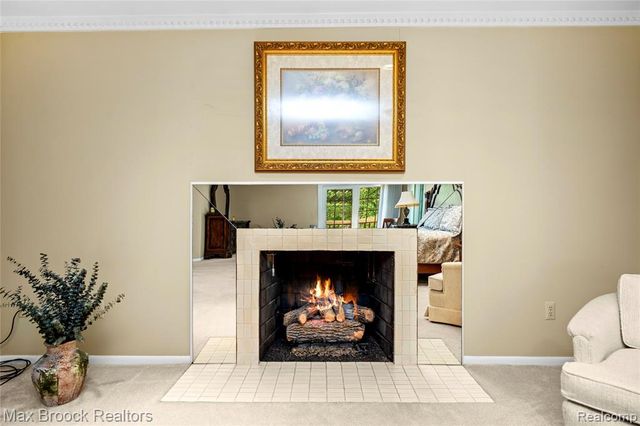 31223 Country Ridge Circle, Farmington Hills, MI 48331
