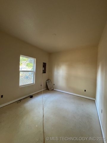 503 S Dogwood Street, Muldrow, OK 74948