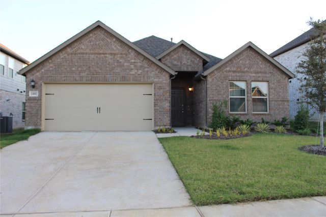 13092 Yellowstone Way, Providence Village, TX 76227
