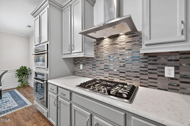 528 Spring Flower Court, Cary, NC 27511