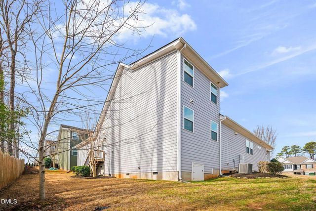 528 Spring Flower Court, Cary, NC 27511