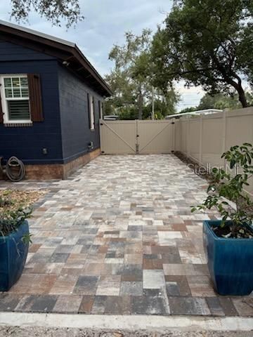 525 LEXINGTON STREET, Dunedin, FL 34698