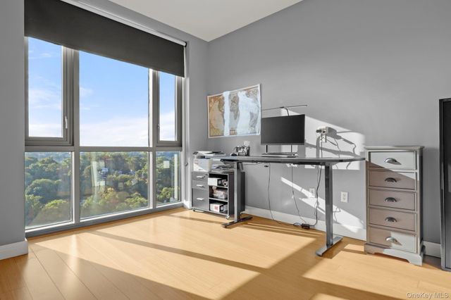 701 Ridge Hill Boulevard PHF, Yonkers, NY 10710