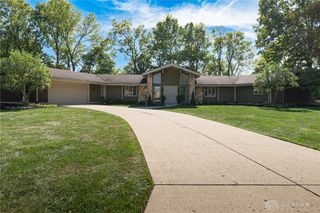 1208 Hidden Oaks Drive, Washington Twp, OH 45459