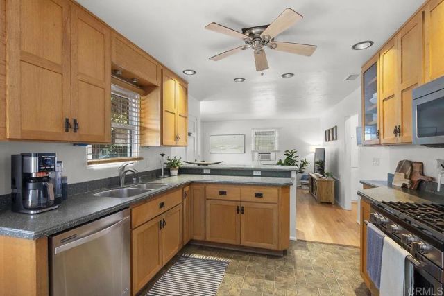 244 DATE AVE, Imperial Beach, CA 91932