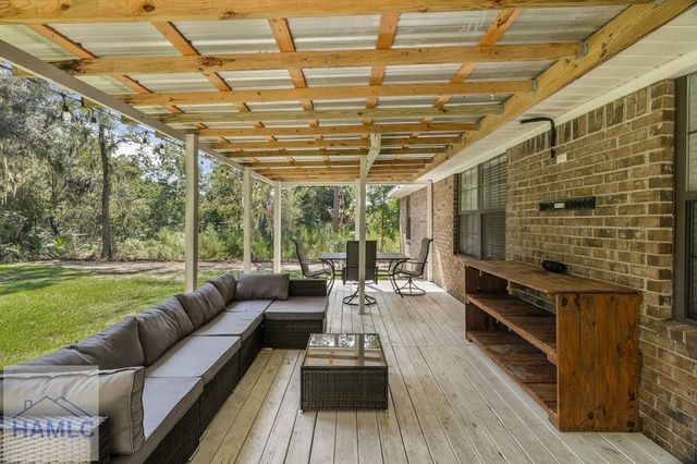 120 Pinetree Road, Midway, GA 31320