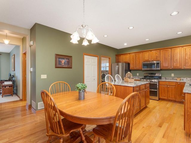 15344 64th Place N, Maple Grove, MN 55311