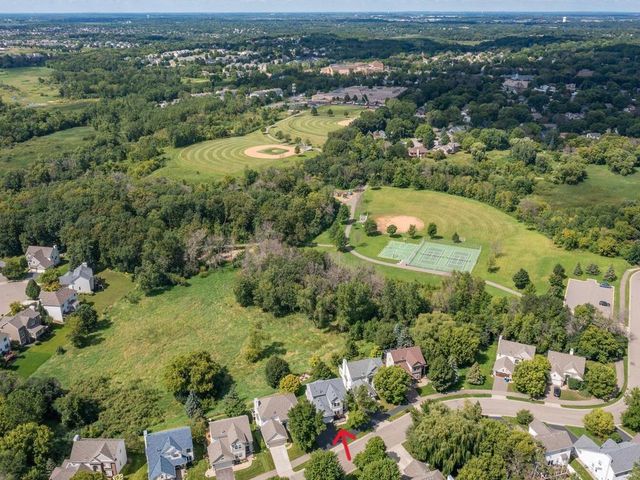 15344 64th Place N, Maple Grove, MN 55311