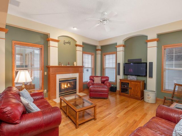 15344 64th Place N, Maple Grove, MN 55311