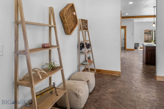 2464 Ferguson Avenue, Bozeman, MT 59718