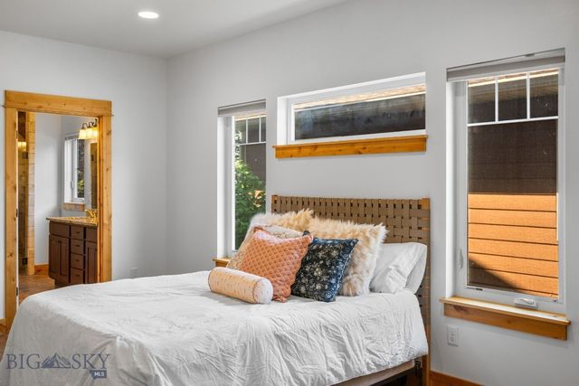 2464 Ferguson Avenue, Bozeman, MT 59718